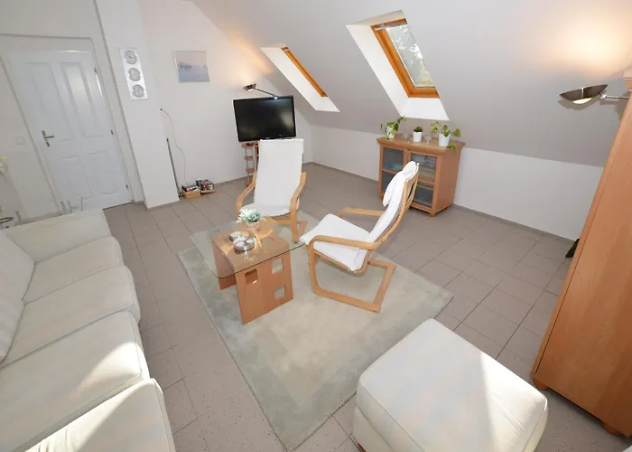 Comfortable In Near Forest Appartement *
