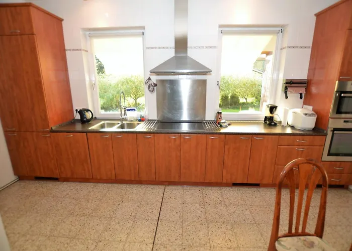 Comfortable In Near Forest Appartement Nemojov